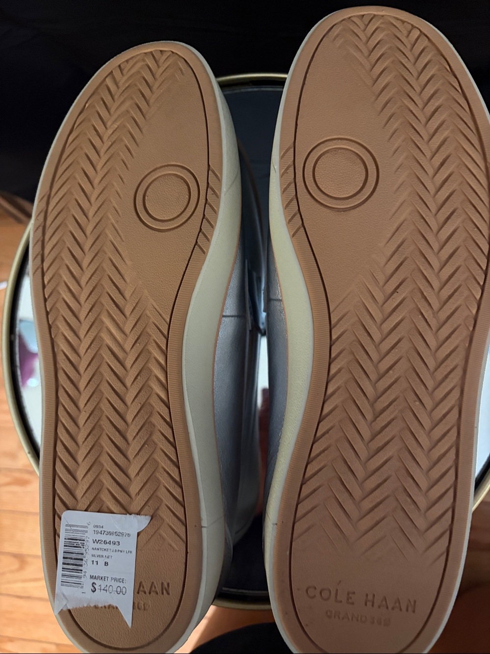 Cole Haan Nantucket 2.0 Penny Loafer in Silver Women’s size 11 - Picture 7 of 9